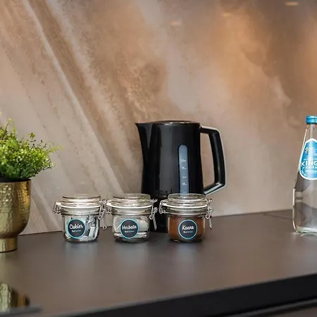 Apartment Rent Like - Wilcza 58 Warsaw