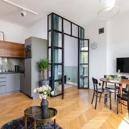 Apartment Rent Like - Wilcza 58 Warsaw
