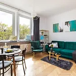 Rent Like - Wilcza 58 * Warschau